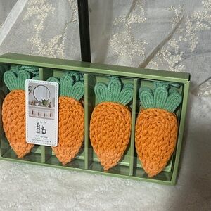 Hip & hop Easter crochet carrot garland 6 ft